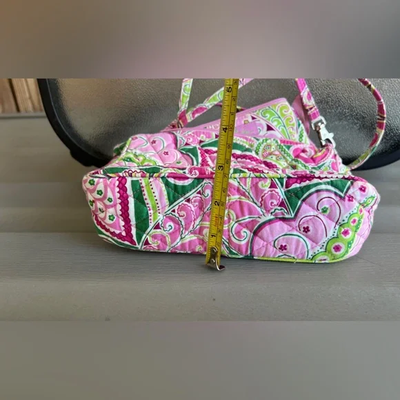 Vera Bradley Pink Small Crossbody Purse With Coin Pouch. - Picture 10 of 10